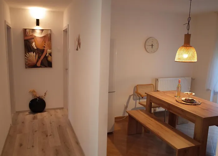 Simona\'S Place-Free Private Parking